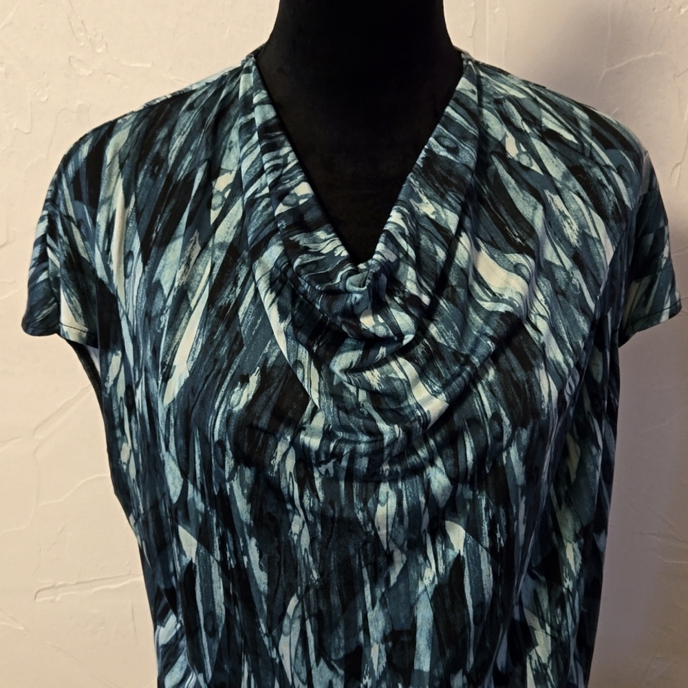 Multicolor Top - Picture 2 of 2